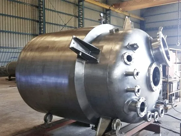 Clad Reactors in Hastelloy C22